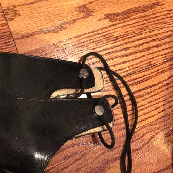 Nine West strap up heels - Picture 5 of 5